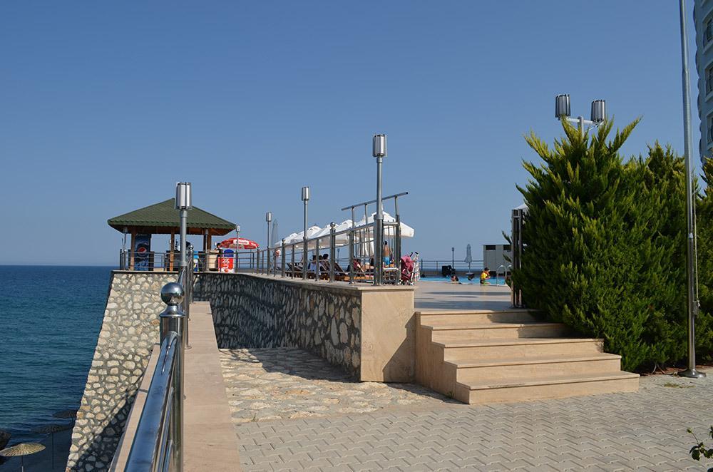 Lamos Resort Hotel & Convention Center Kumkuyu Exterior photo